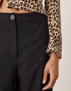Design Tall Relaxed Dad Trouser In