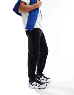 Design Tapered Cargo Joggers With Toggle In
