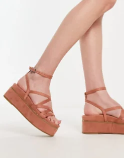 Design Taurus Strappy Flatform Sandals In