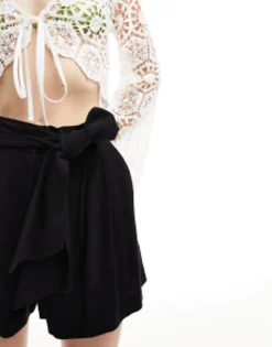Design Tie Waist Short With Linen In