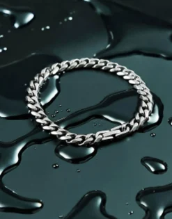 Design Waterproof Stainless Steel Chain Bracelet In Tone