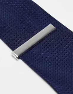 Design Wedding Tie Bar In Brushed Tone