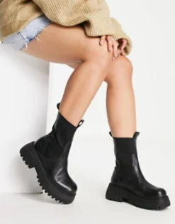 Design Wide Fit Adelaide Leather Chelsea Boots In Black