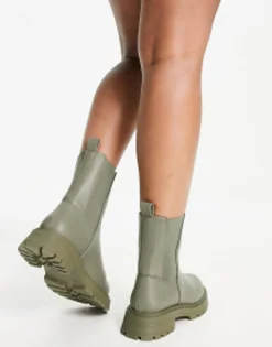 Design Wide Fit Alfie Chunky Chelsea Boots In
