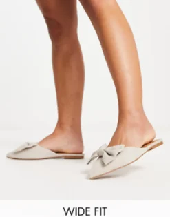 Design Wide Fit Lass Oversized Bow Pointed Flat Mules In