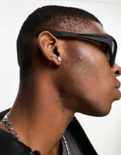 Design Wrap Around Racer Sunglasses With Mirrored Lens In Matte