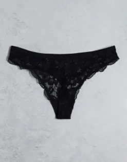 Dorina Myla 3 Pack Lace Thong In White, Black And Beige