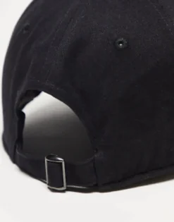 Guess Originals Triangle Logo Cap In Black
