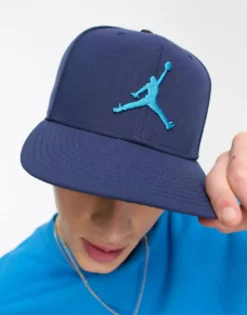Jordan Pro Jumpman Snapback Cap In