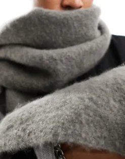 My Accessories Man Blanket Scarf In