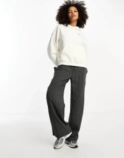 New Balance Linear Heritage Oversized Hoodie In Oatmeal