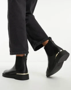 New Look Flat Chelsea Boot In