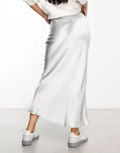 New Look Satin Maxi Skirt In