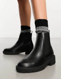 New Look Wide Fit Pu Stitch Chelsea Boots In