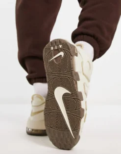 Nike Air More Uptempo Trainers In And Gold With Gum Sole
