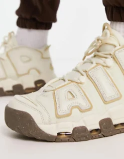 Nike Air More Uptempo Trainers In And Gold With Gum Sole