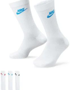 Nike Everyday Essential 3 Pack Socks In With Coloured Logo