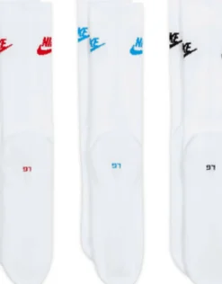 Nike Everyday Essential 3 Pack Socks In With Coloured Logo