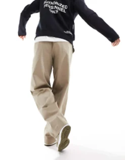 Nike Life Chino Pants In Green