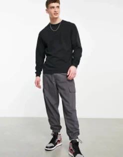 Nike Premium Essentials Oversized Heavyweight Long Sleeve T-Shirt In