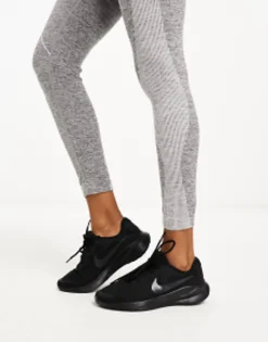 Nike Running Revolution 7 Trainers In Tripe
