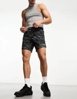 Nike Running Trail Stride Dri-Fit Shorts In Black