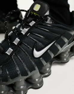 Nike Shox Tl Unisex Trainers In And Silver