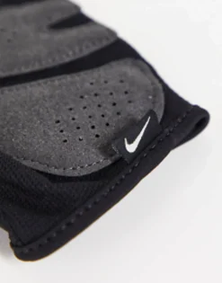 Nike Training Elemental Womens Fitness Gloves In