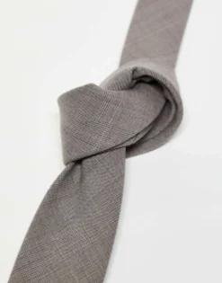 Noak Slim Tie And Pocket Square In Houndstooth