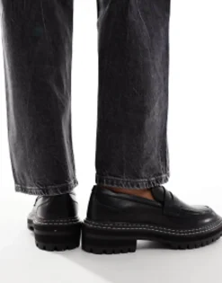 Only Loafer With Contrast Stitching In