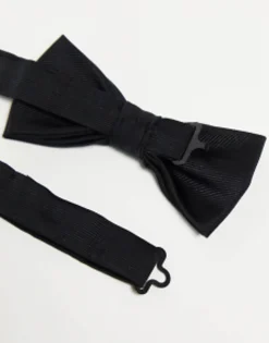 River Island Bow Tie In