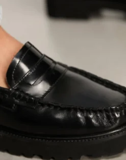 Schuh Lionel Loafers In Leather
