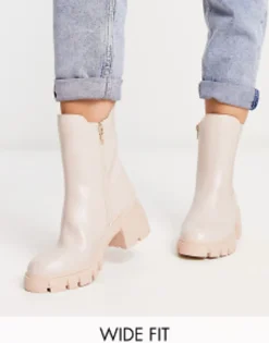 Simply Be Wide Fit Cleated Block Heeled Chelsea Boot In Stone