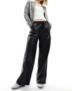 Stradivarius Faux Leather Wide Leg Jogger In
