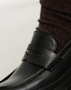 Stradivarius Loafer In