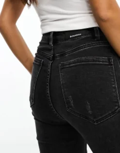 Stradivarius Petite Slim Mom Jean With Stretch And Rip In Washed