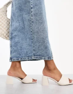 Stradivarius Square Toe Chunky Heeled Sandal In