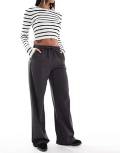 Stradivarius Tailored Pull On Trouser In