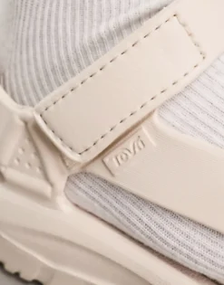 Teva Hurricane Eva Drift In Beige