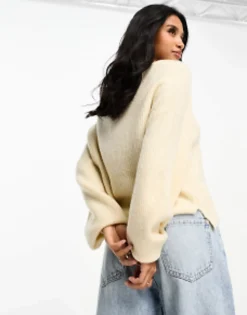 Threadbare Petite Fluffy V Neck Slouchy Jumper In