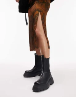 Topshop Kellis Chunky Chelsea Boot In