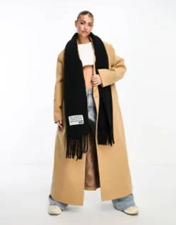 Weekend Collective Fluffy Blanket Scarf With Woven Label